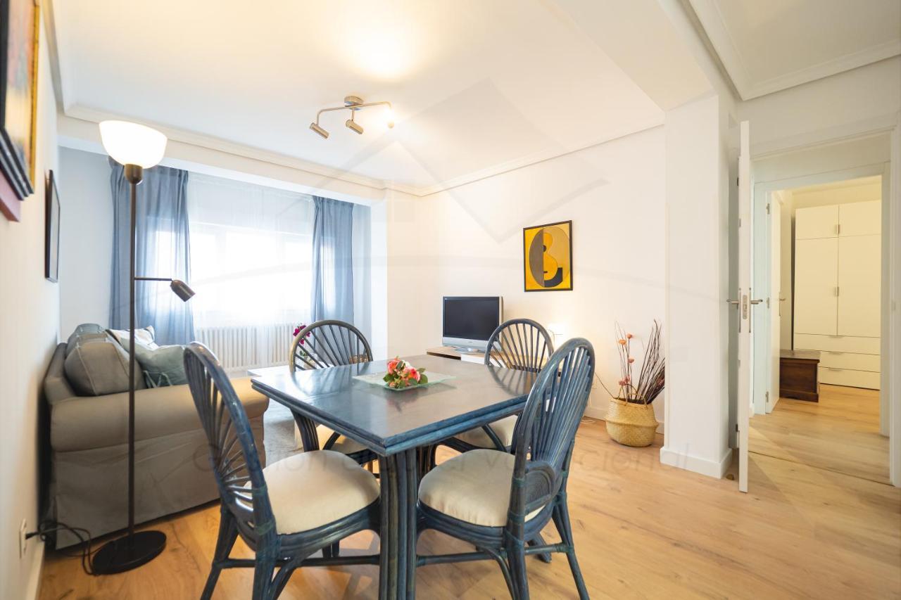 El Carbayedo Apartment อาบีเลส ภายนอก รูปภาพ