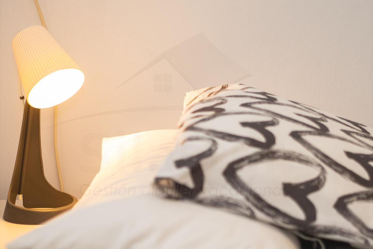 El Carbayedo Apartment อาบีเลส ภายนอก รูปภาพ